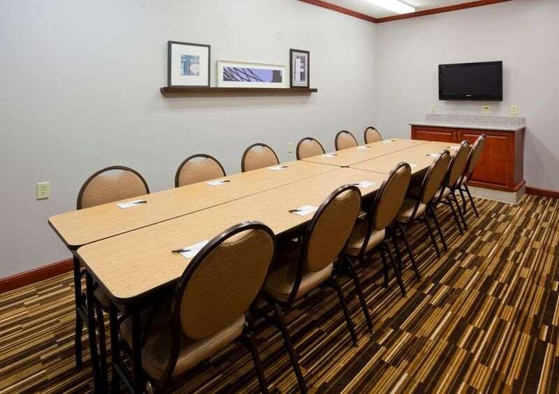 Country Inn & Suites By Radisson, Willmar, Mn Εξωτερικό φωτογραφία