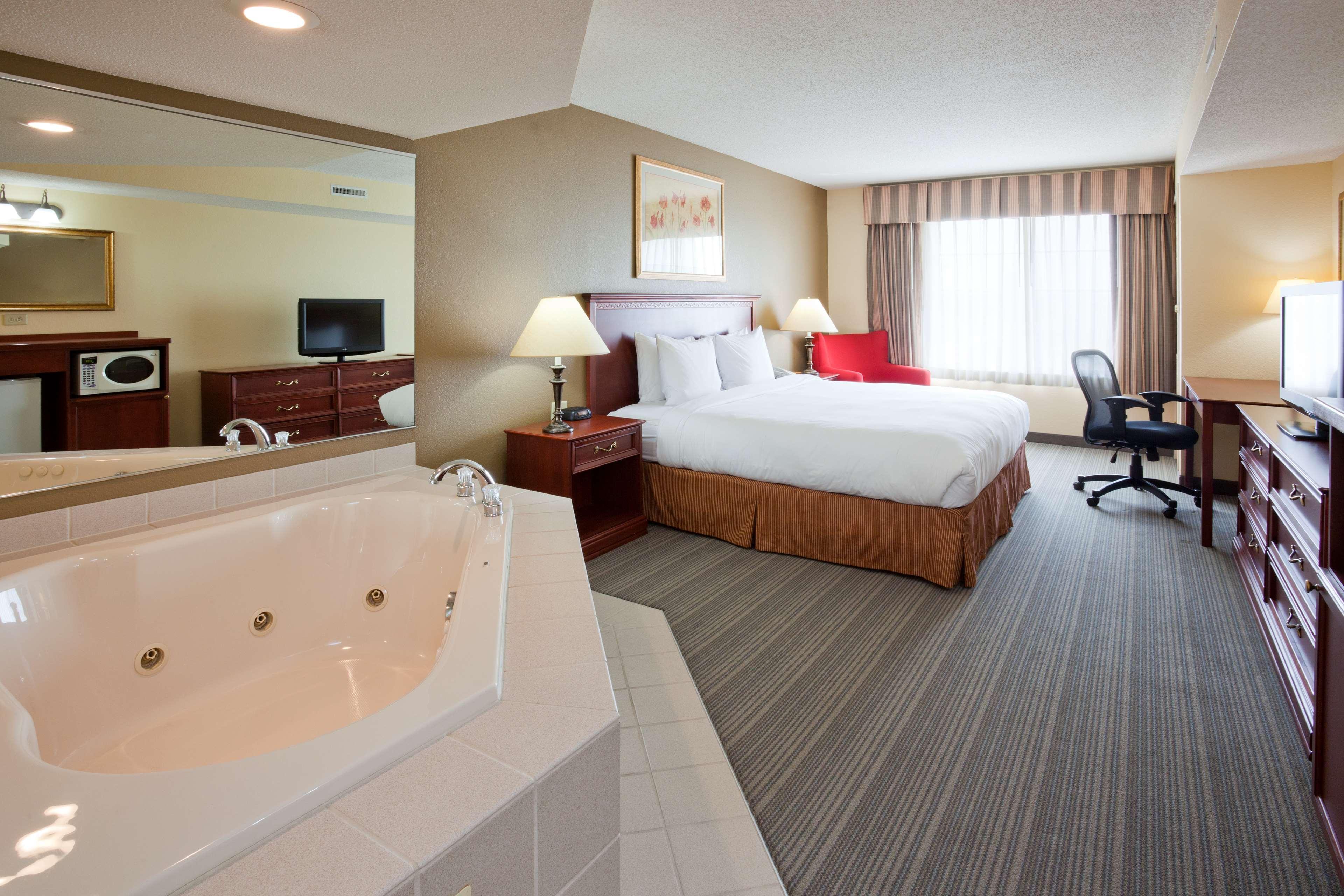 Country Inn & Suites By Radisson, Willmar, Mn Εξωτερικό φωτογραφία