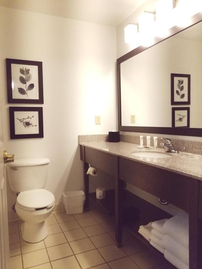 Country Inn & Suites By Radisson, Willmar, Mn Εξωτερικό φωτογραφία